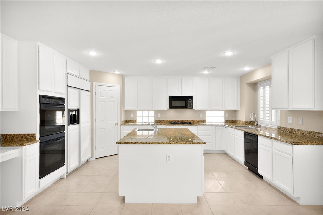 715 Coral View Street