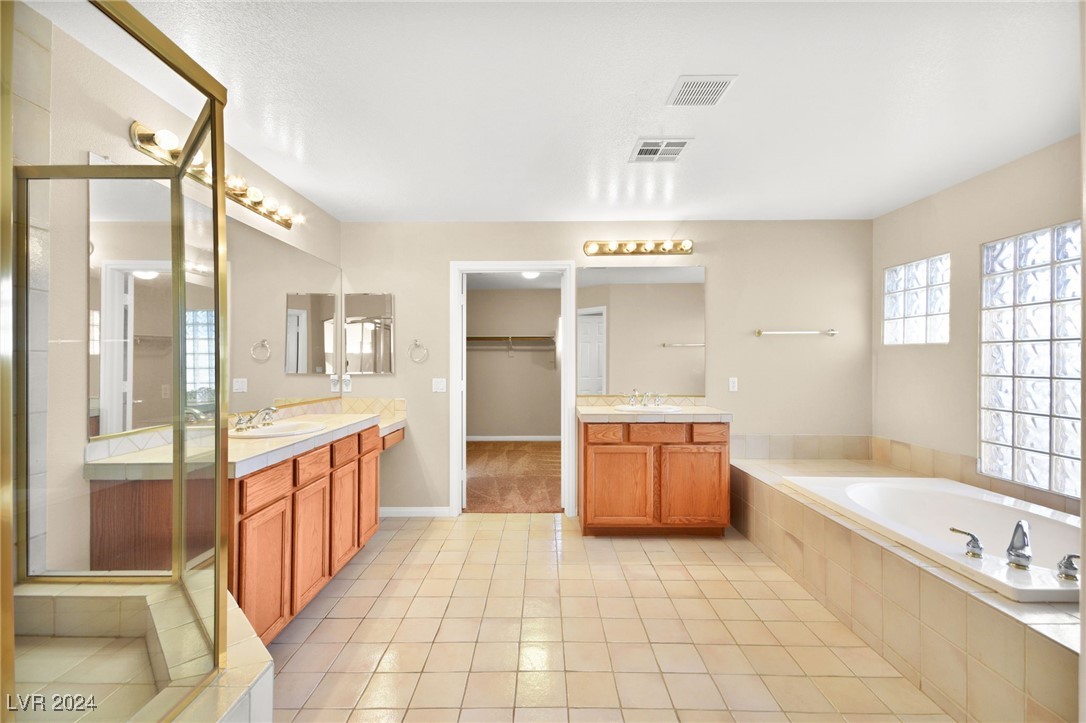 715 Coral View Street