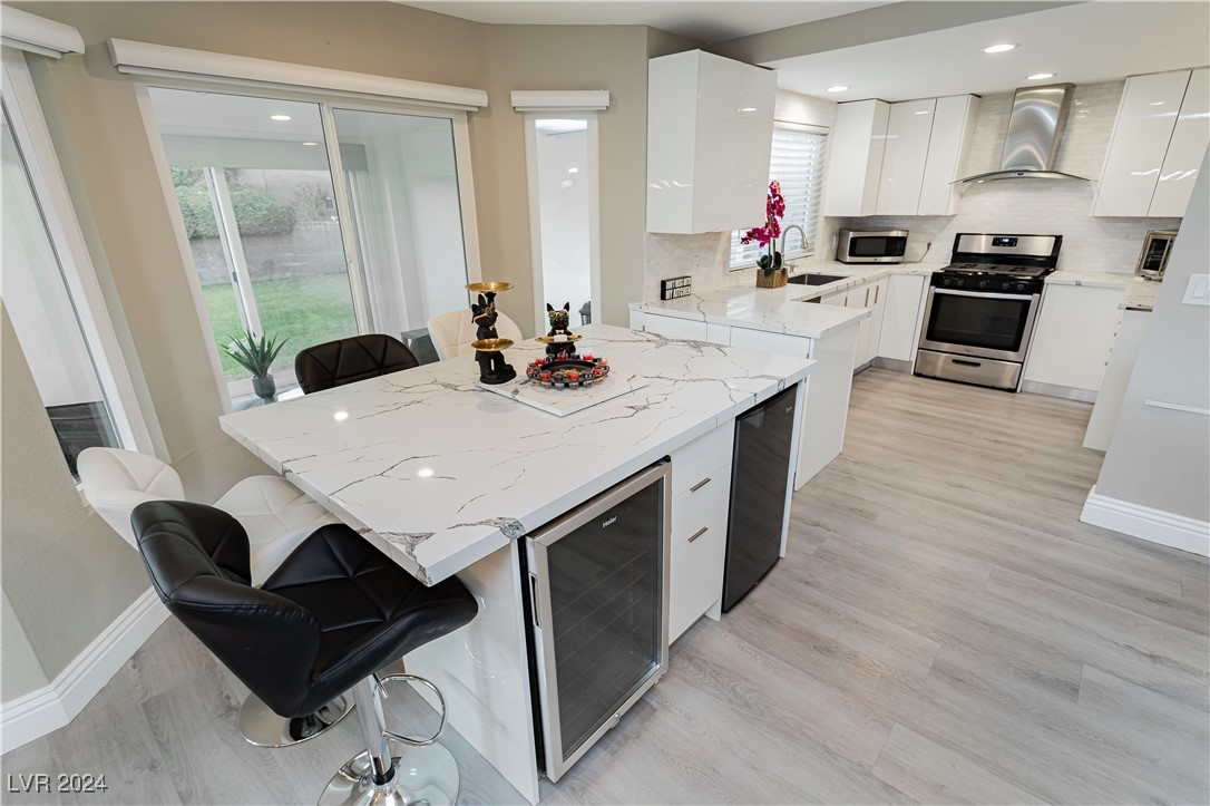 8401 Dunphy Court