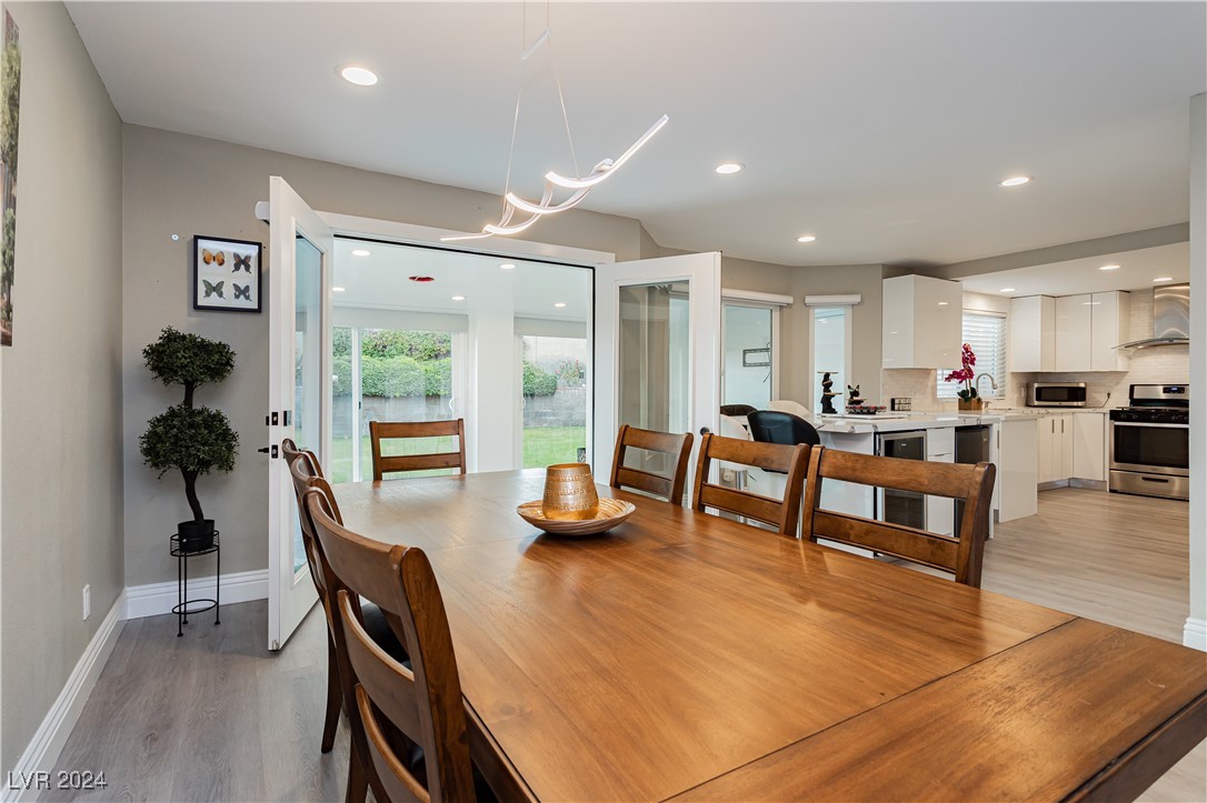 8401 Dunphy Court