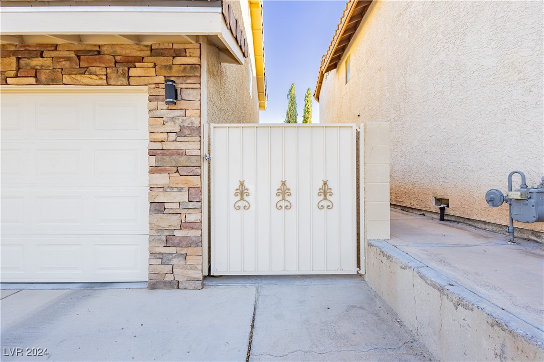 8401 Dunphy Court