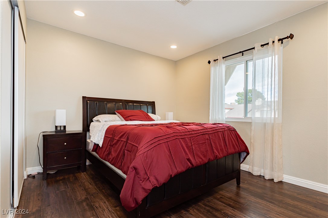 8401 Dunphy Court