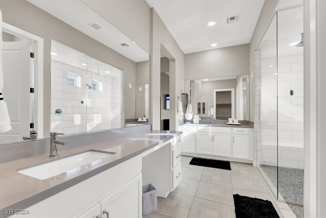 40 Stone Yucca Court