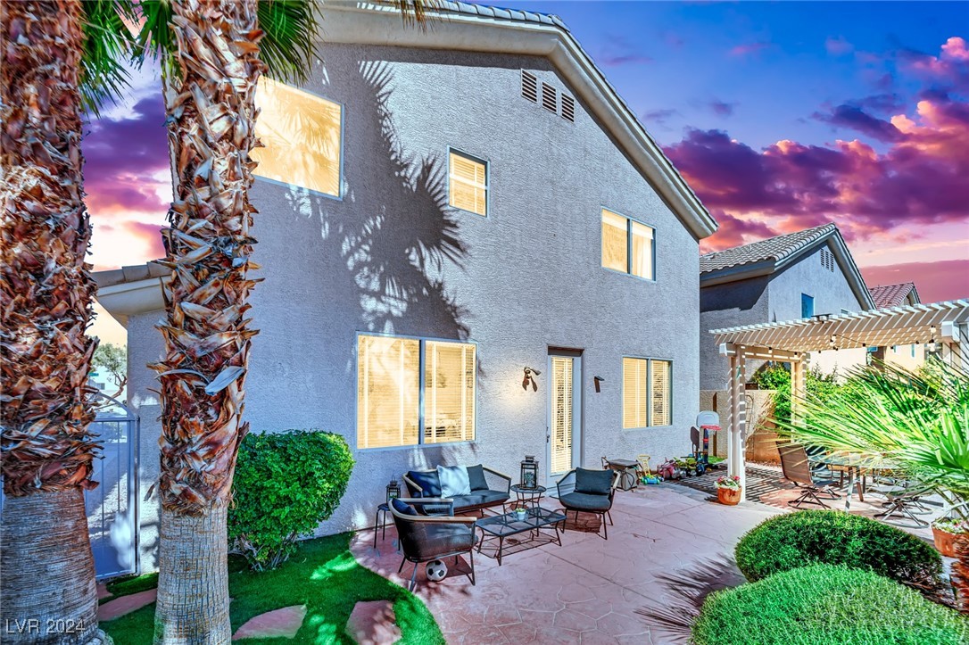 6750 Pastel Camellia Street