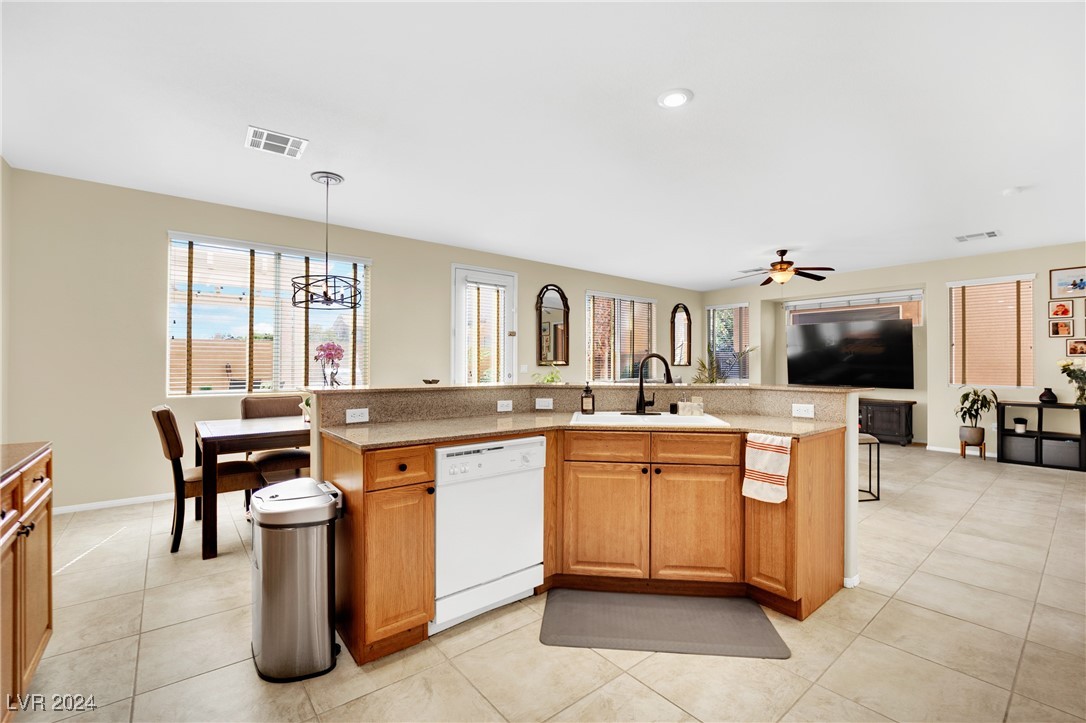 6750 Pastel Camellia Street