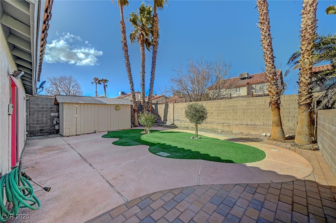 6724 Reggie Circle