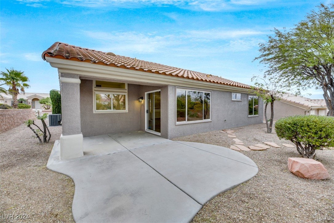 10901 Black Ledge Avenue