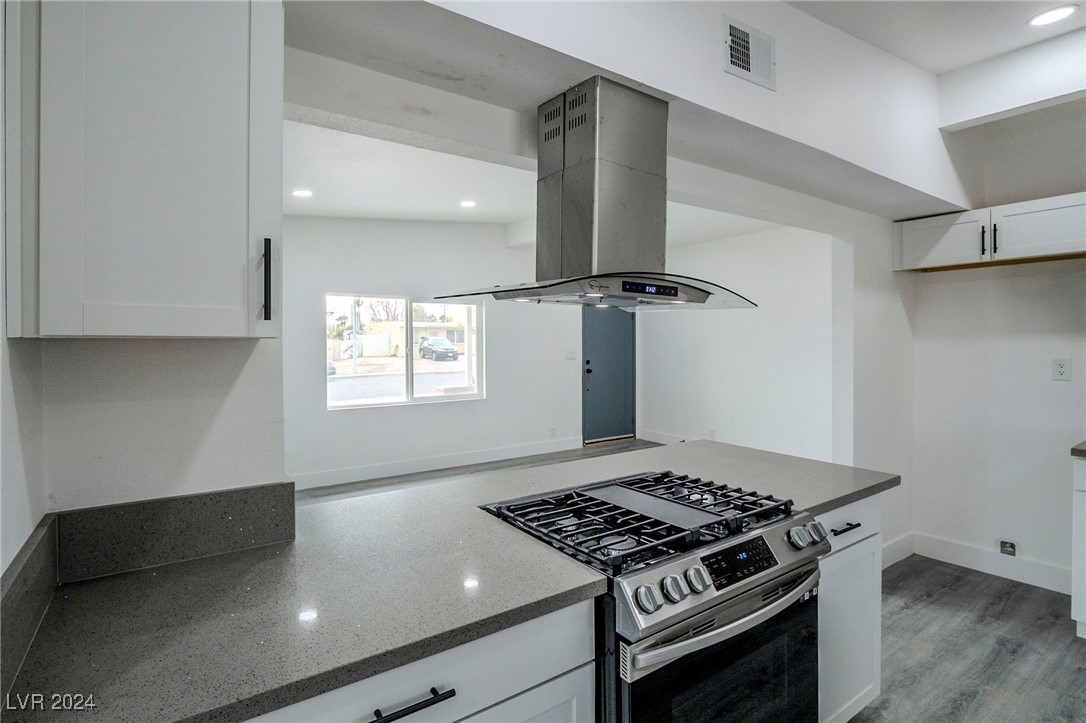 1614 El Segundo Avenue