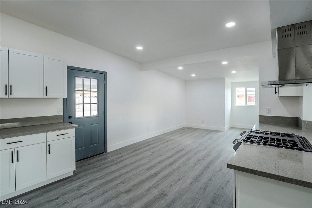 1614 El Segundo Avenue