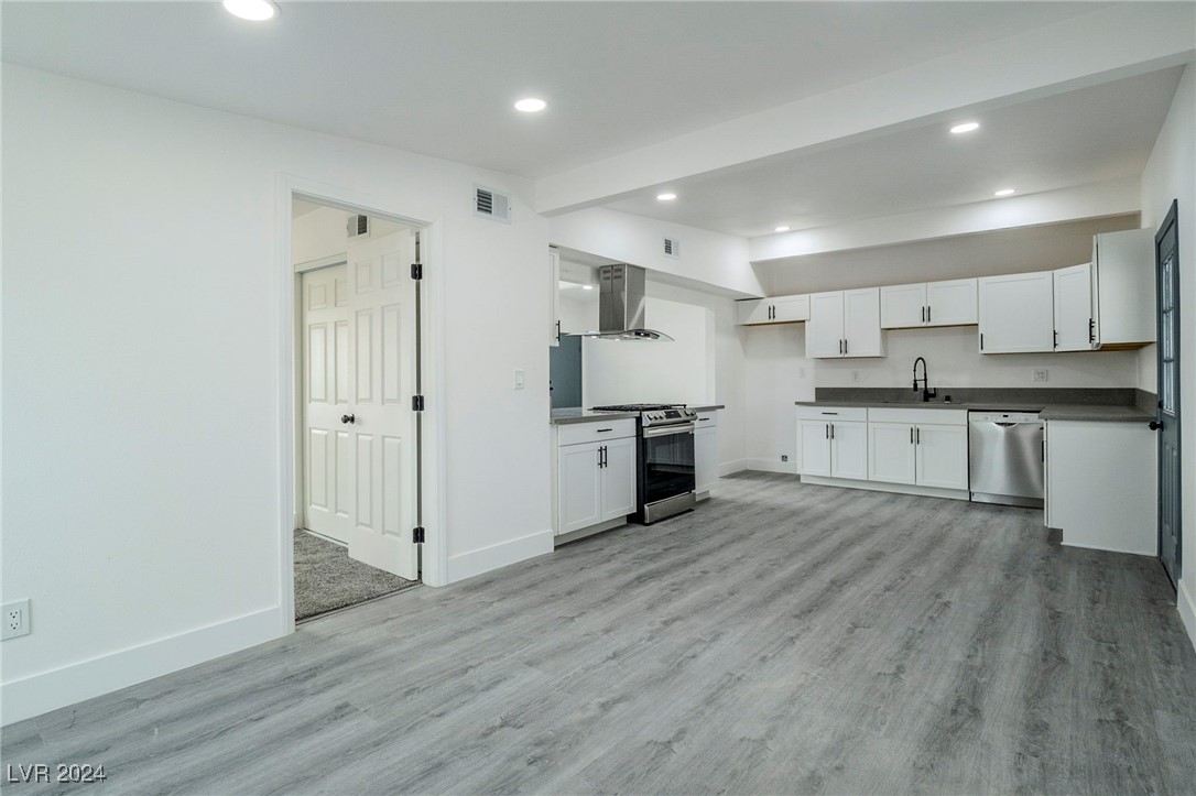 1614 El Segundo Avenue