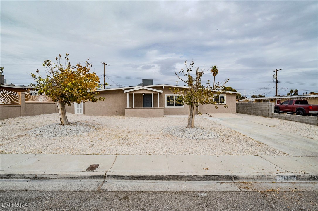 1614 El Segundo Avenue