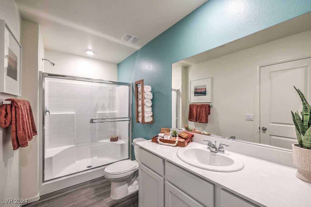 6157 Lily Garden Street 121