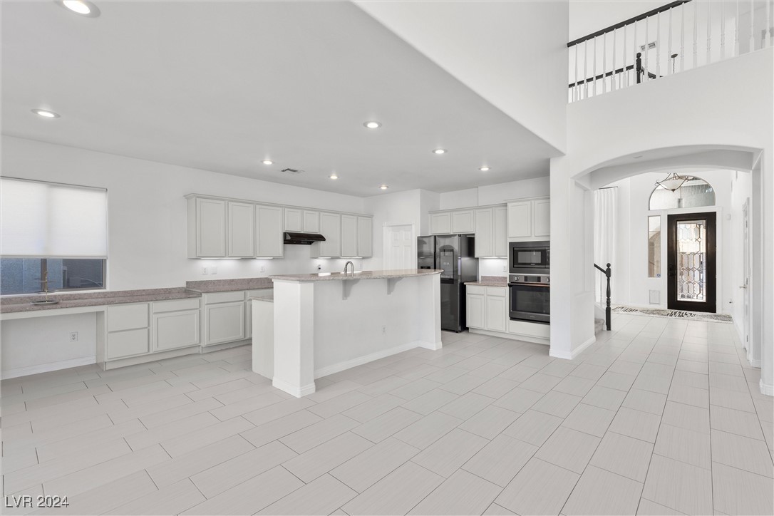 852 Bussora Rose Drive