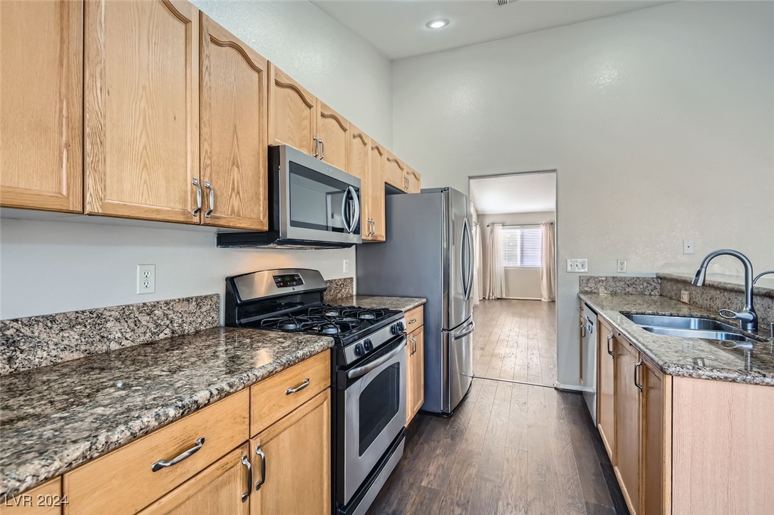 7232 Tealwood Street