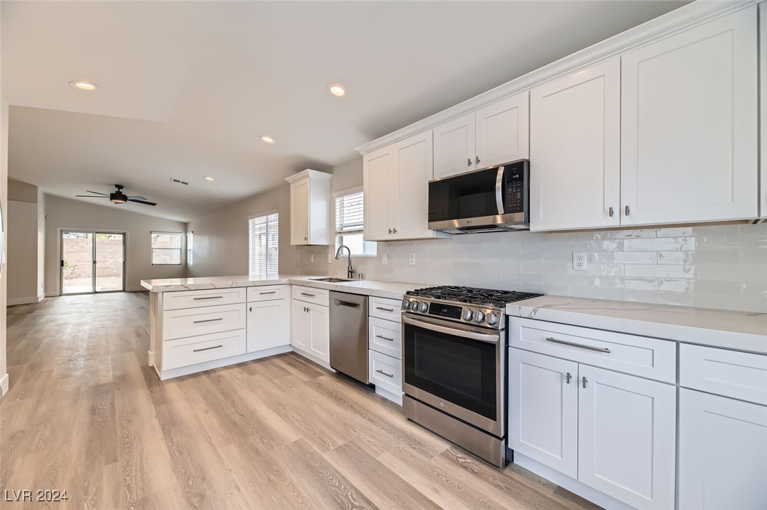 10810 Porto Foxi Street