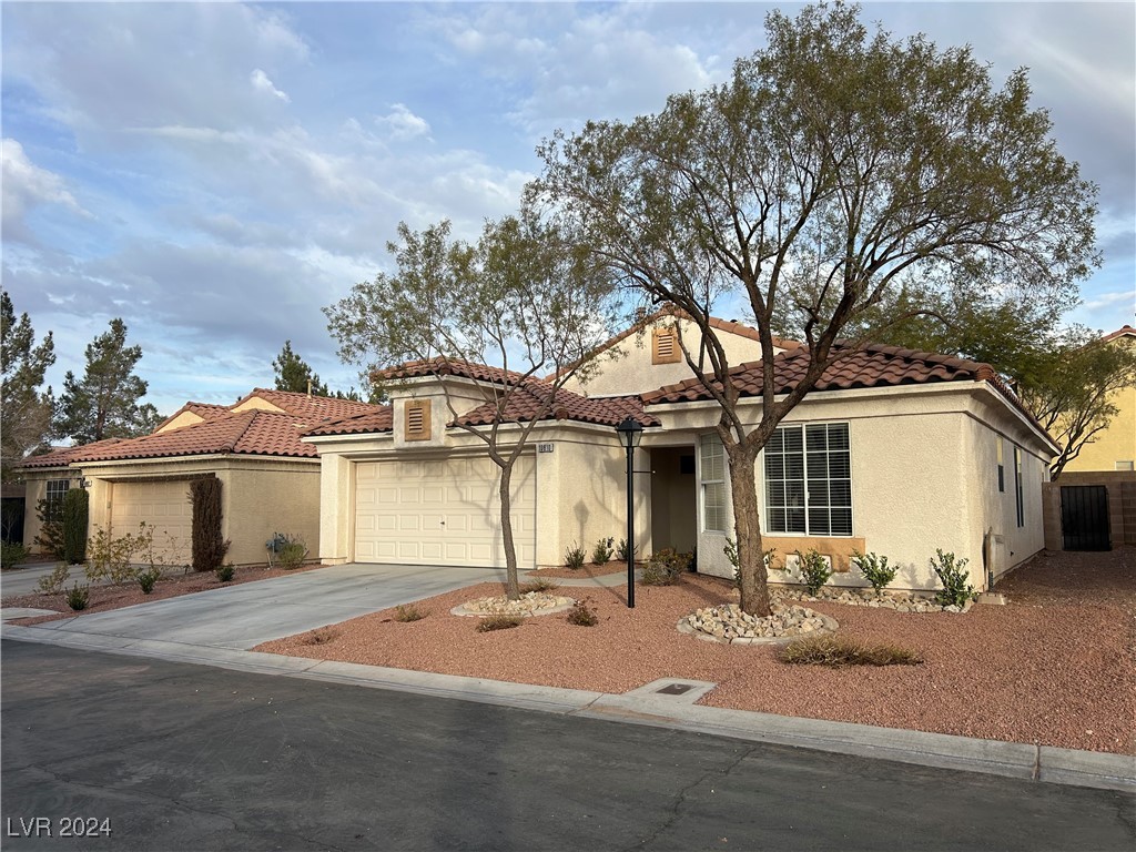 10810 Porto Foxi Street