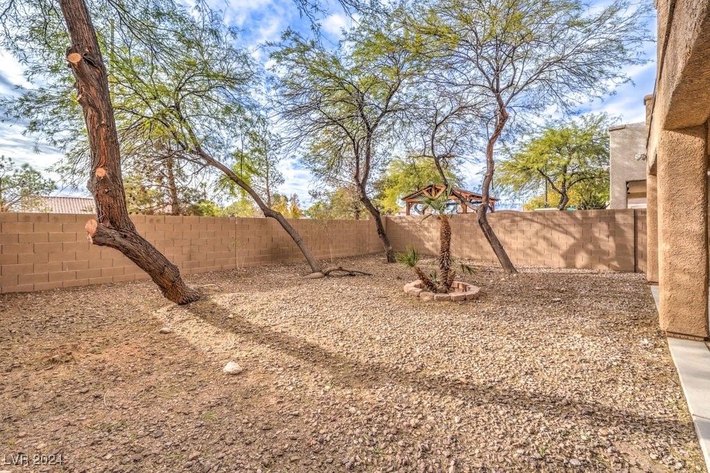 5327 Caprock Canyon Avenue