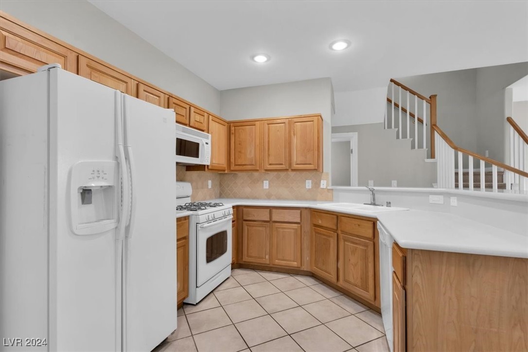 8735 Traveling Breeze Avenue 102