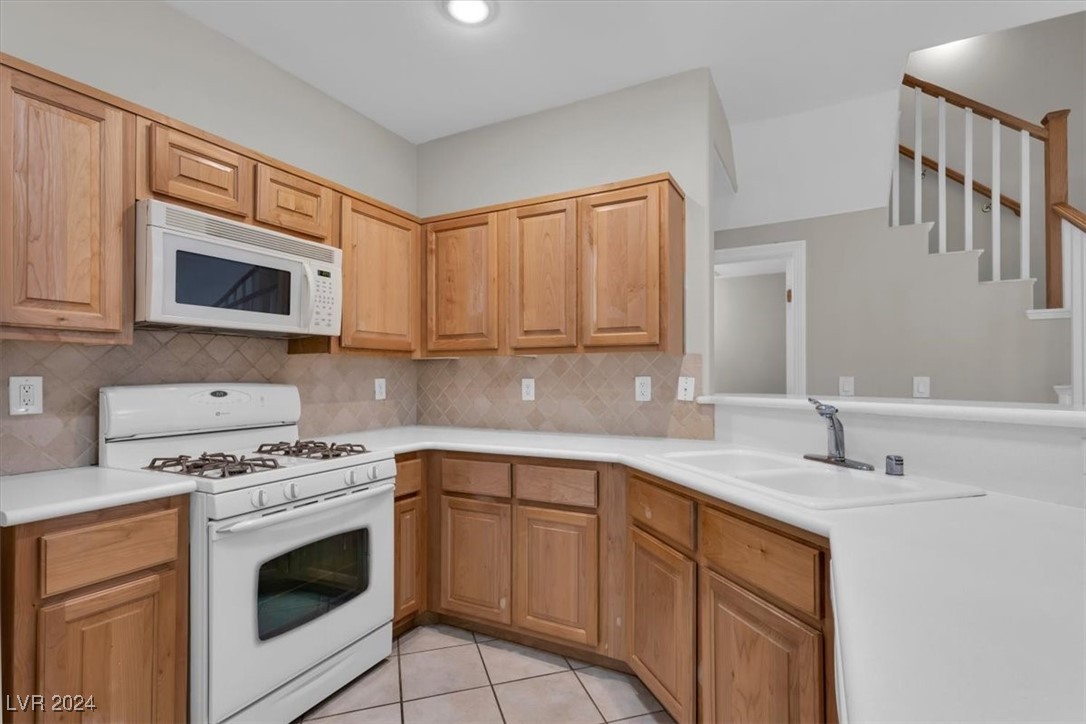 8735 Traveling Breeze Avenue 102