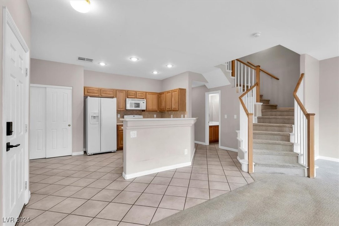 8735 Traveling Breeze Avenue 102