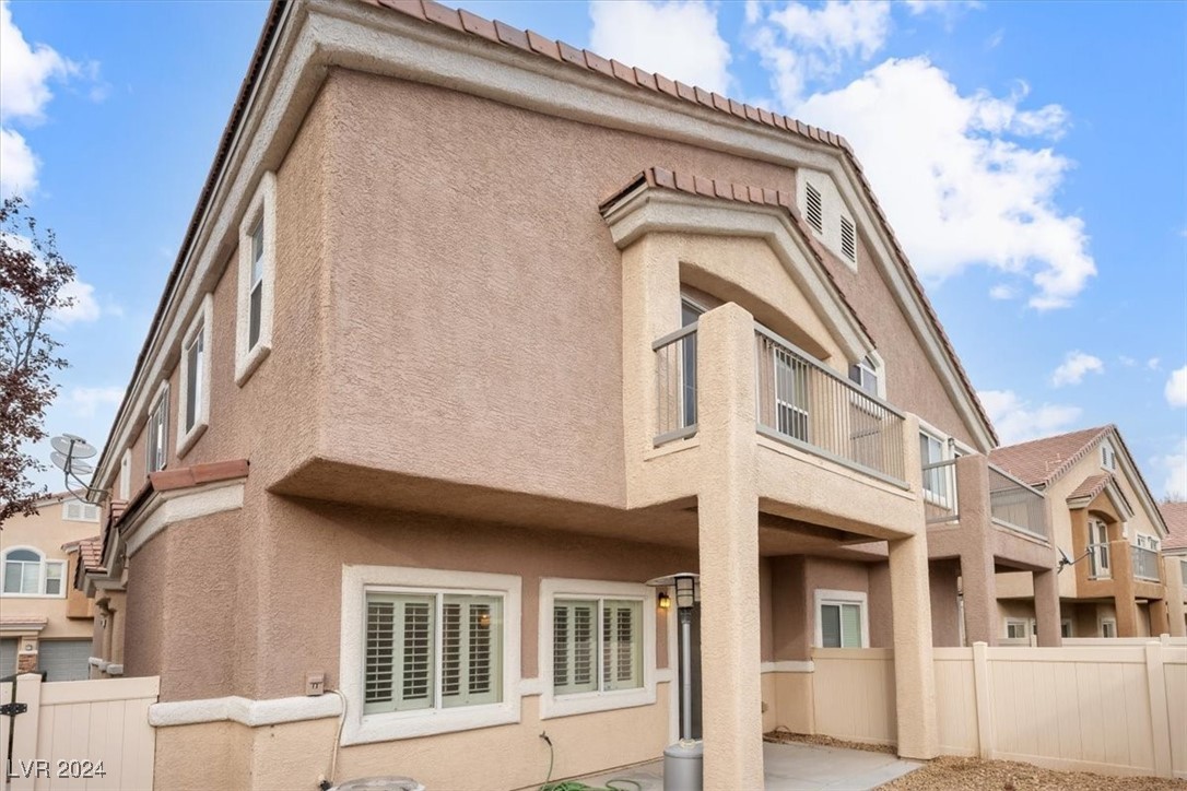 8735 Traveling Breeze Avenue 102