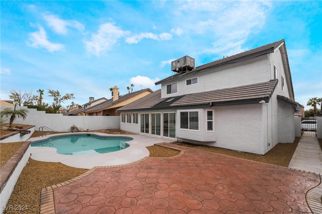 303 Vallarte Drive