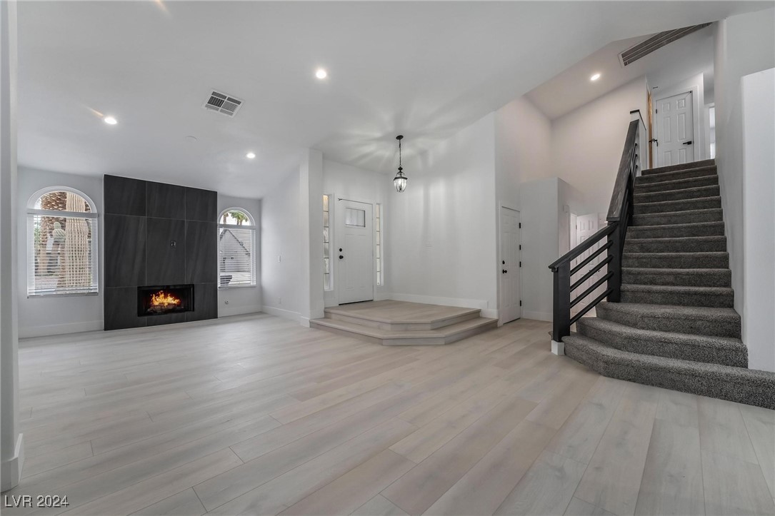 303 Vallarte Drive