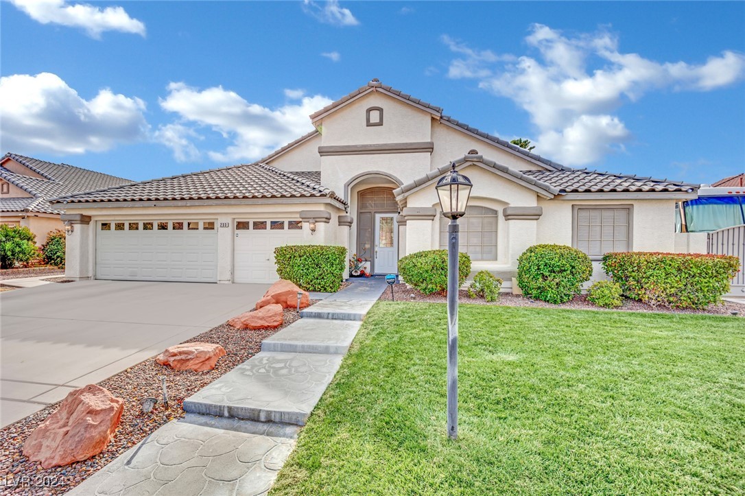 233 Molly Court
