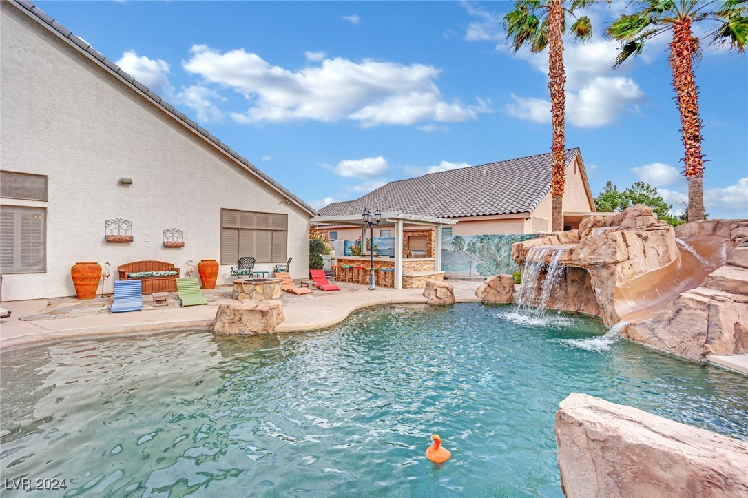 233 Molly Court