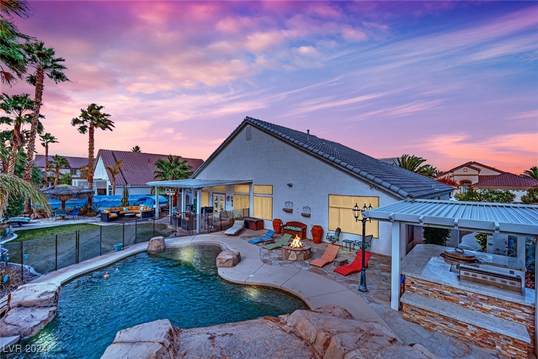 233 Molly Court