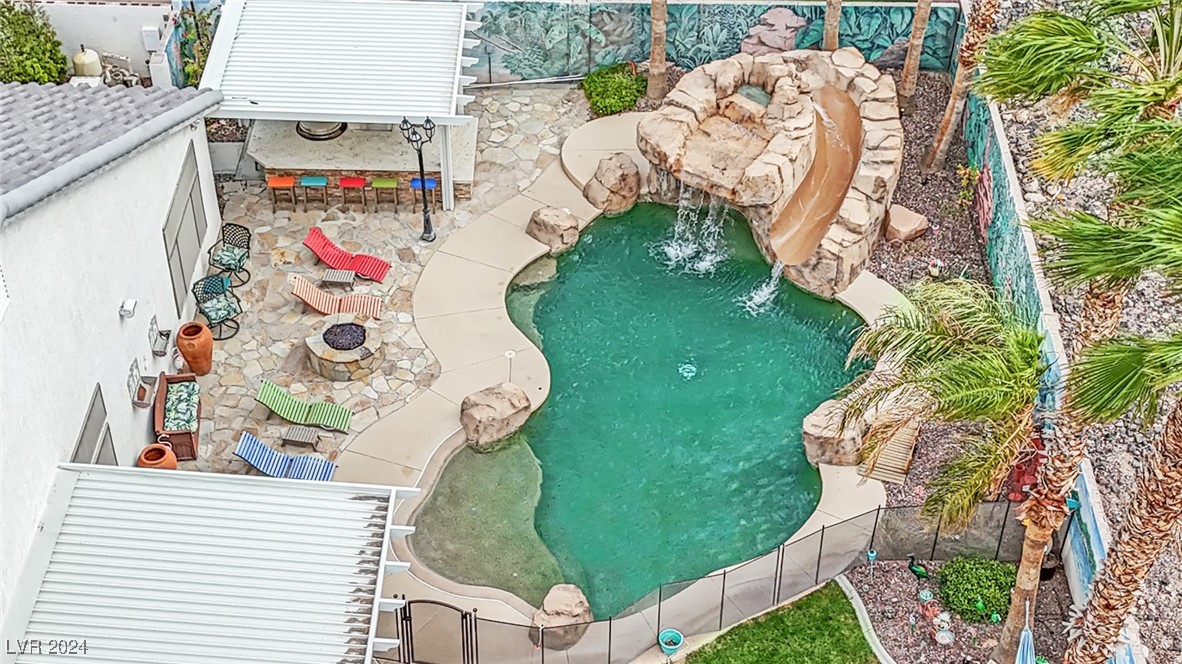 233 Molly Court