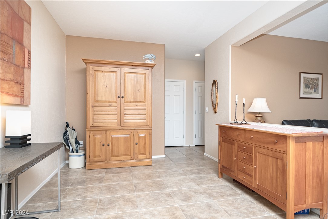 7345 Shelduck Street