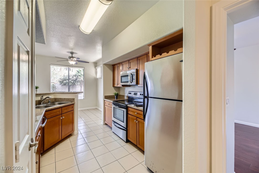 4400 South Jones Boulevard 1017