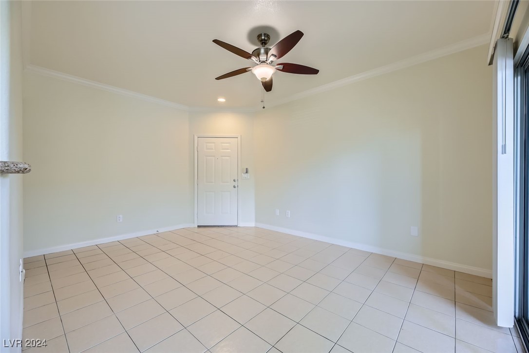 4400 South Jones Boulevard 1017