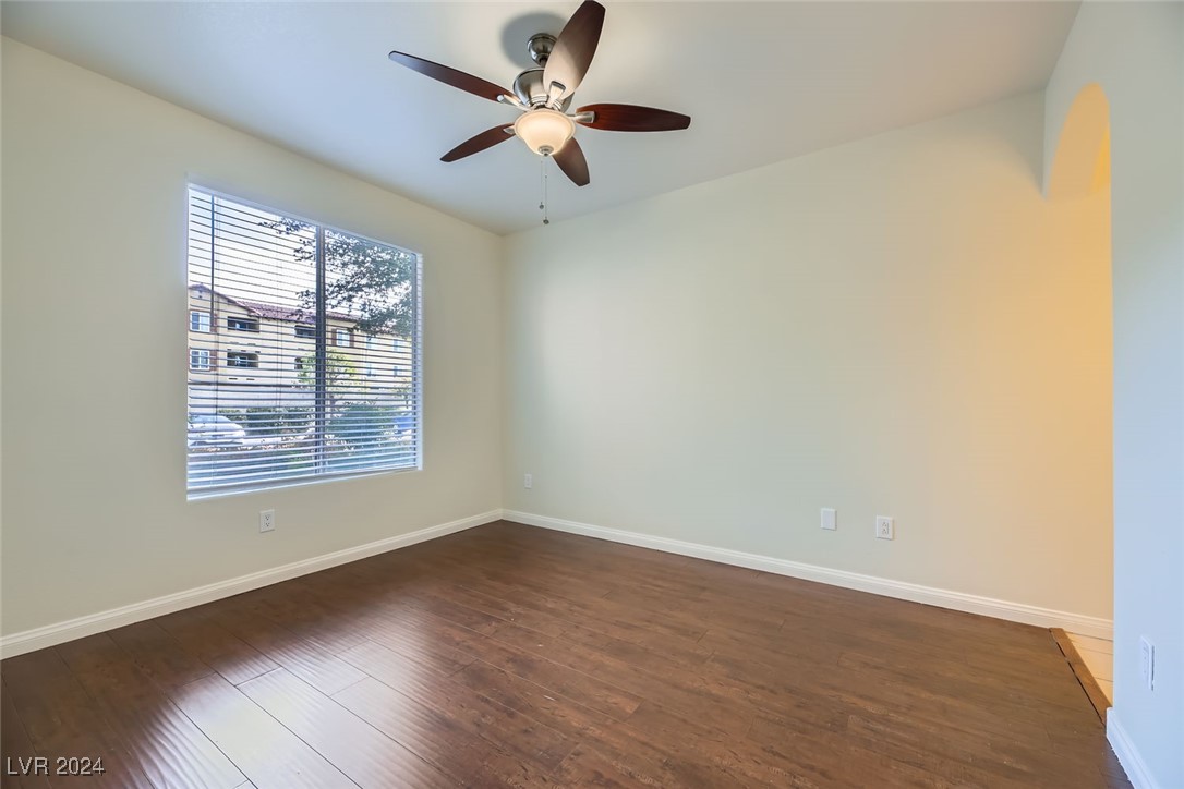 4400 South Jones Boulevard 1017