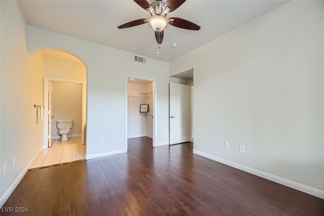 4400 South Jones Boulevard 1017