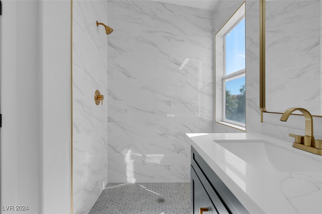 7717 Rainbow Cove Drive