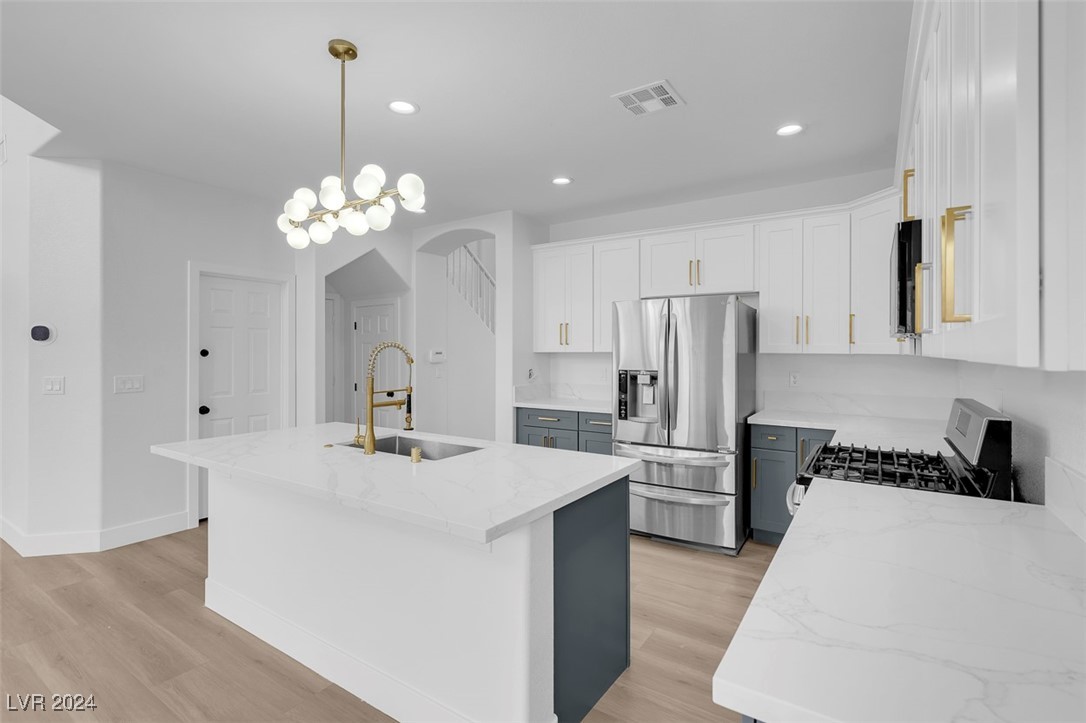 7717 Rainbow Cove Drive