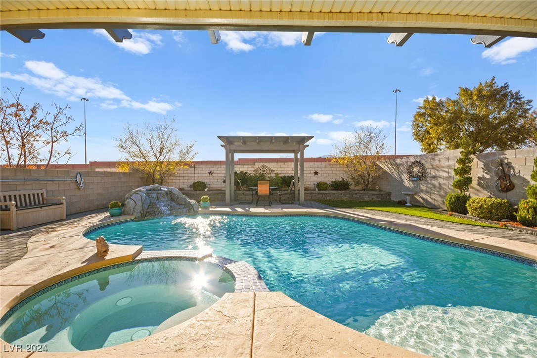 7909 Lovely Pine Place