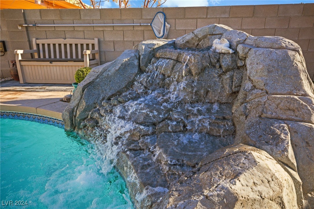 7909 Lovely Pine Place