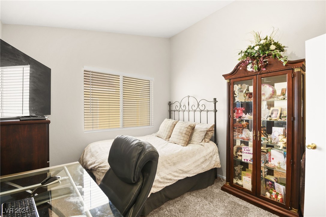 7909 Lovely Pine Place