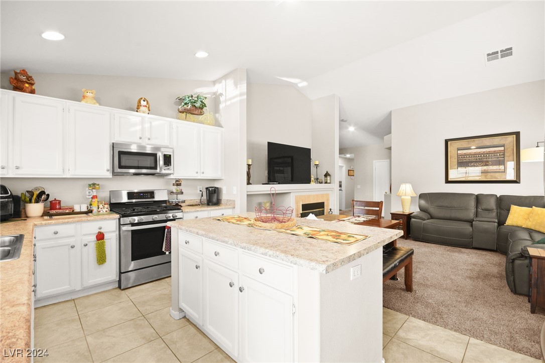 7909 Lovely Pine Place