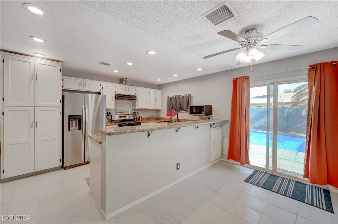 614 Hidden Valley Drive