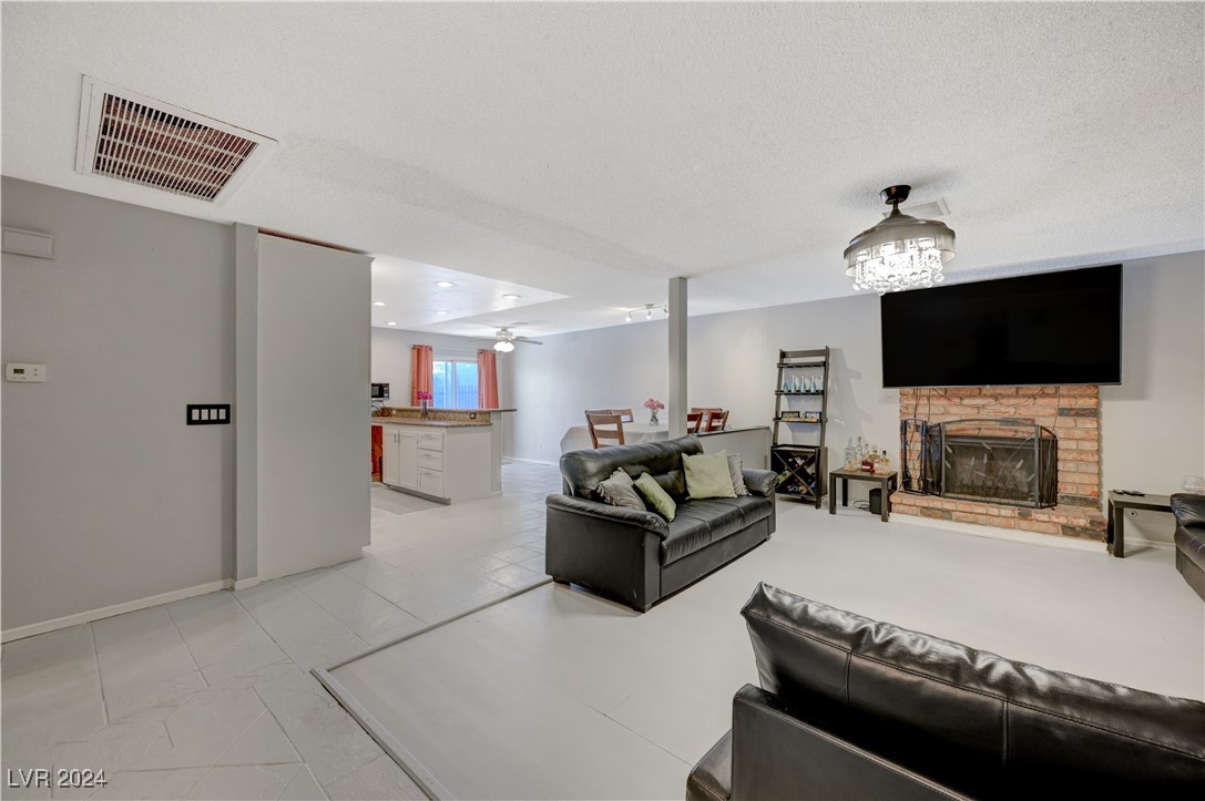 614 Hidden Valley Drive