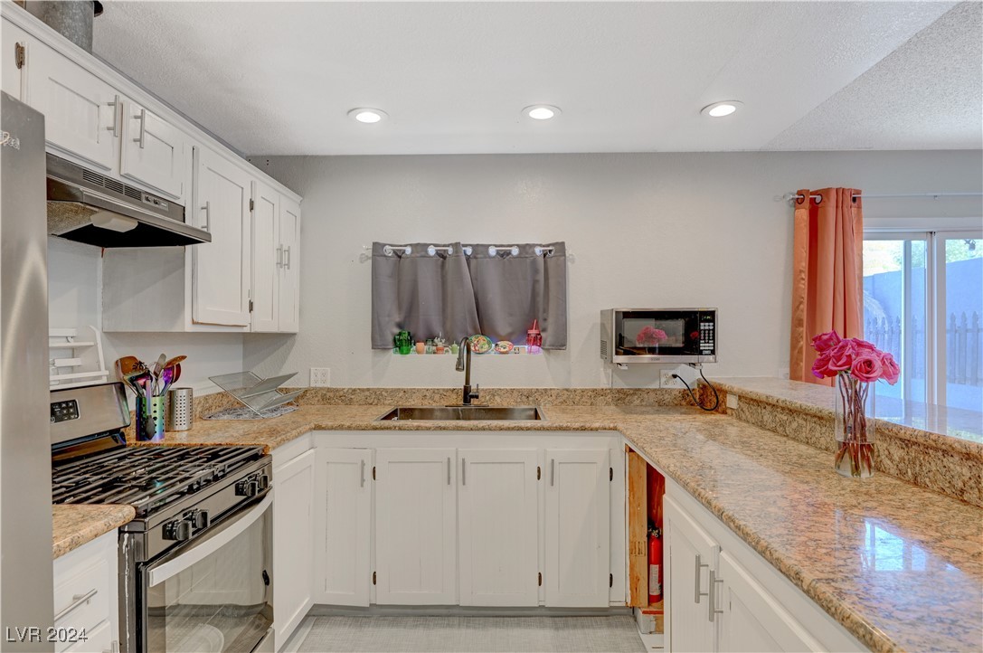 614 Hidden Valley Drive