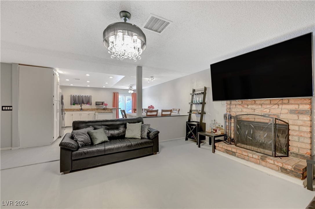 614 Hidden Valley Drive