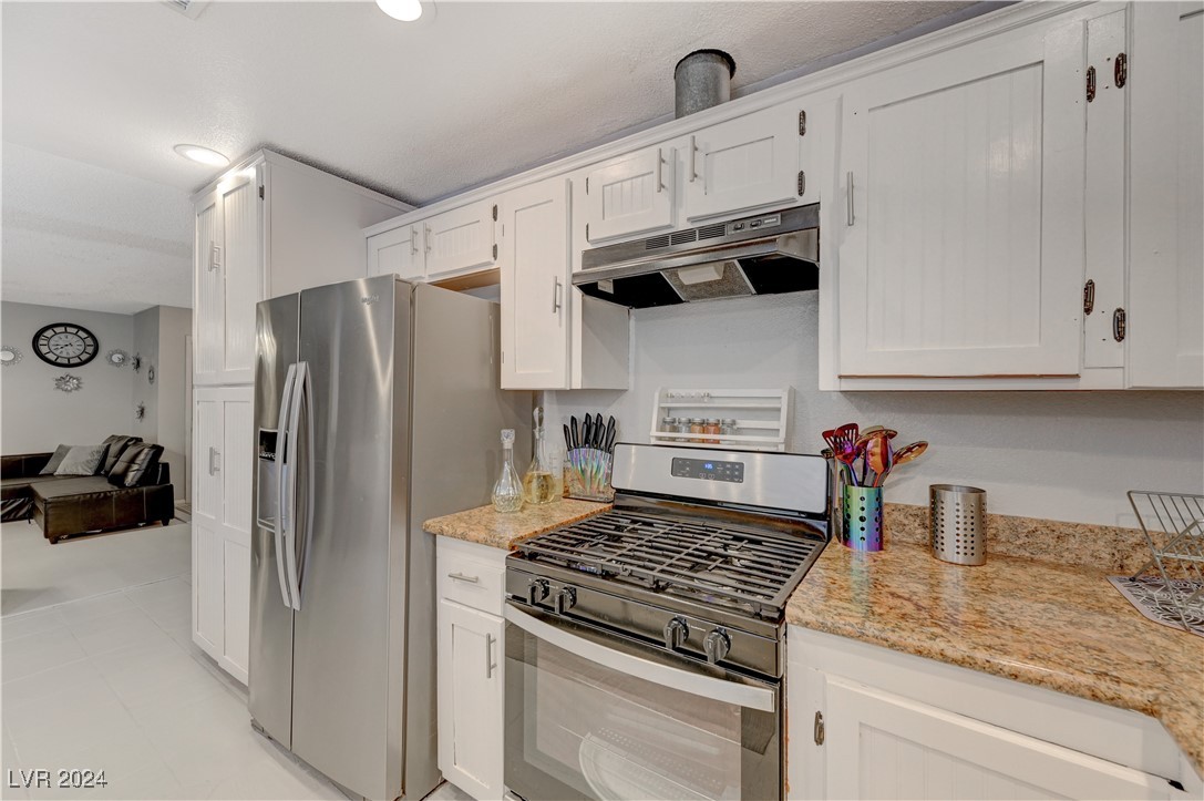 614 Hidden Valley Drive