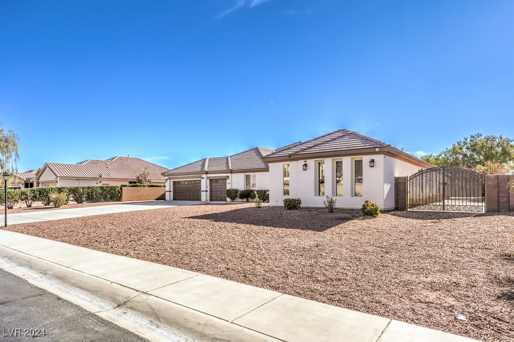 5845 Pristine Falls Avenue