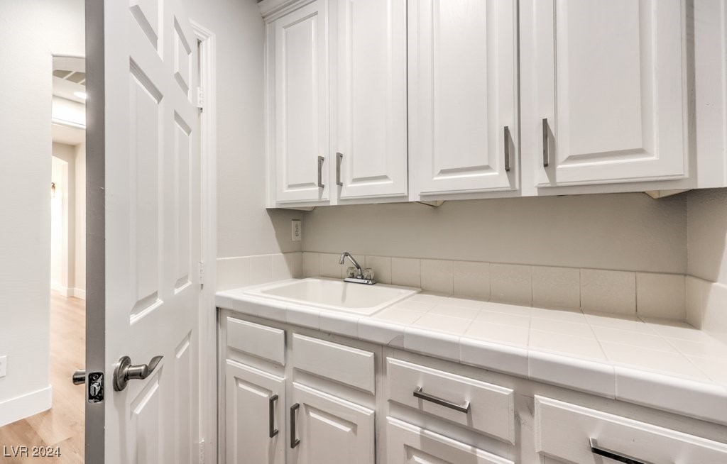 5845 Pristine Falls Avenue