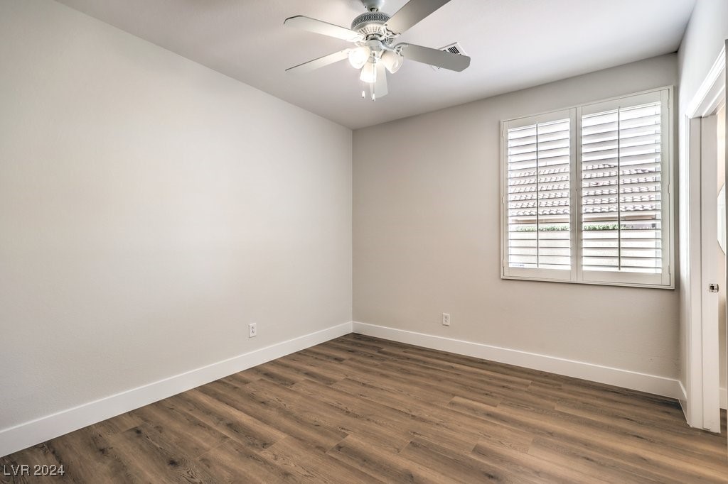 5845 Pristine Falls Avenue